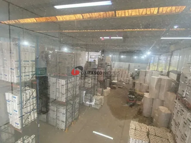 Galpão / Barracão à venda, no bairro Loteamento Industrial Coral em Mauá