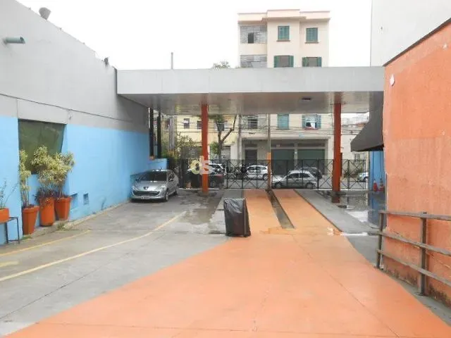 Galpão / Barracão com 959m², à venda ou para alugar, no bairro Barra Funda em São Paulo