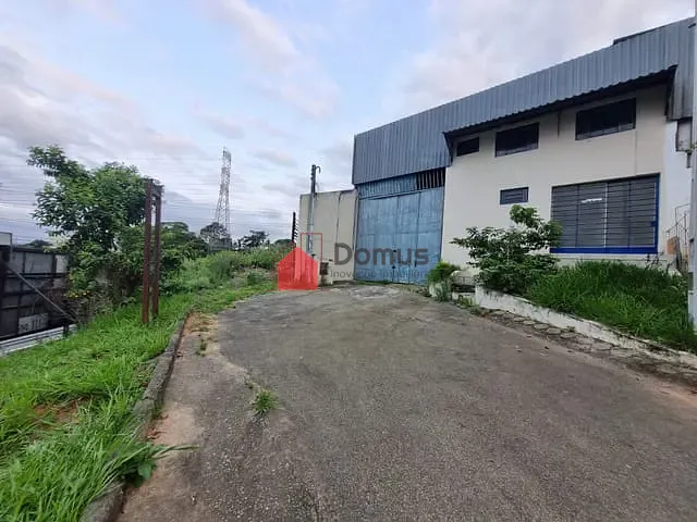 Galpão / Barracão com 529m², à venda ou para alugar, no bairro Nossa Senhora do Perpétuo Socorro em Pindamonhangaba
