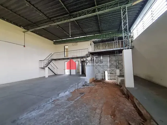 Galpão / Barracão com 529m², à venda ou para alugar, no bairro Nossa Senhora do Perpétuo Socorro em Pindamonhangaba