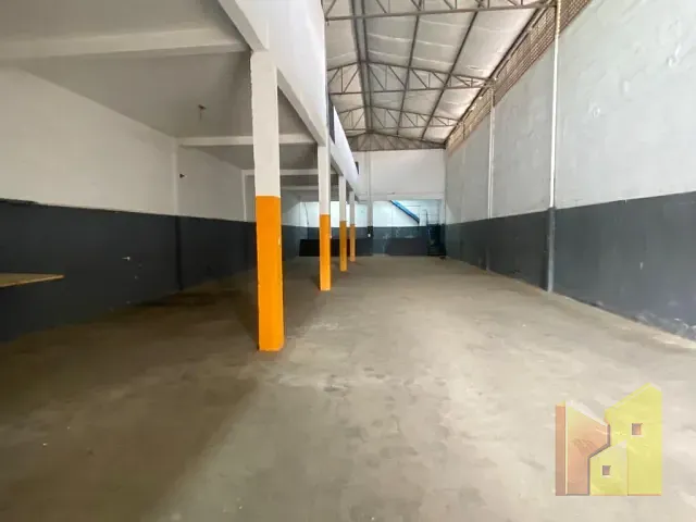 Galpão / Barracão para alugar, no bairro Cidade Aracilia em Guarulhos