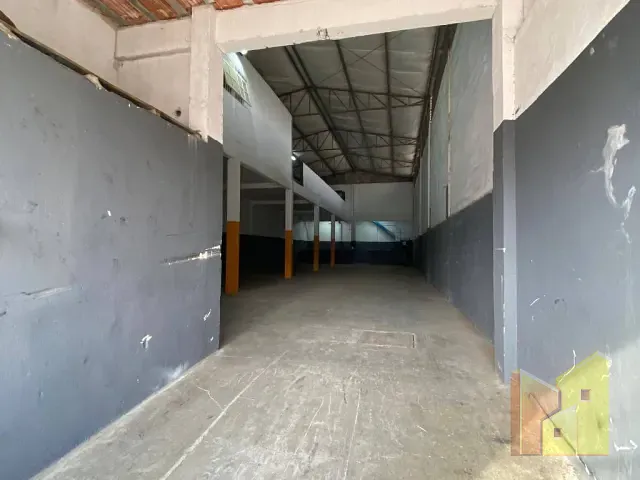 Galpão / Barracão para alugar, no bairro Cidade Aracilia em Guarulhos