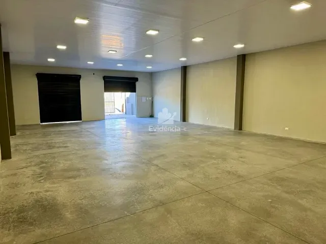 Galpão / Barracão com 300m², à venda, no bairro Vila Ziober em Londrina