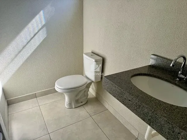 Galpão / Barracão com 300m², à venda, no bairro Vila Ziober em Londrina