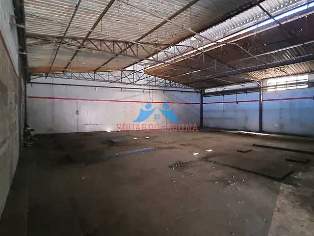 Galpão / Barracão com 862m², para alugar, no bairro Vila Albertina em São Paulo