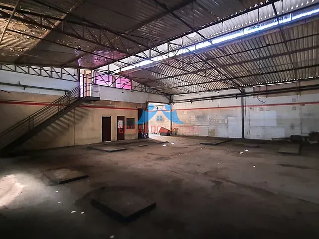 Galpão / Barracão com 862m², para alugar, no bairro Vila Albertina em São Paulo
