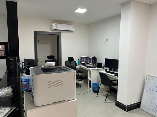 Galpão / Barracão com 970m², à venda, no bairro Alphaville Jacuhy em Serra