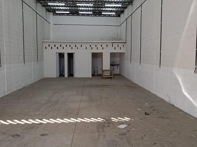 Foto do Loja - Salão comercial para locação, Jardim Itapeva, Mauá, SP | Gonçalves & Santos Negócios Imobiliários