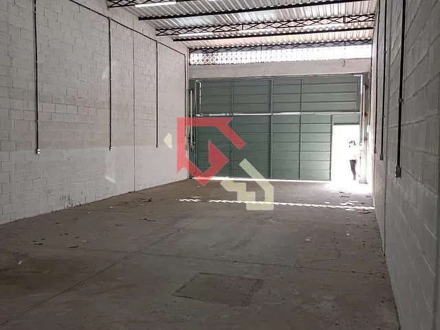 Loja para alugar, no bairro Jardim Itapeva em Mauá