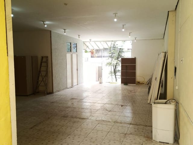 Galpão / Barracão com 315m², para alugar, no bairro Vila Alexandria em São Paulo