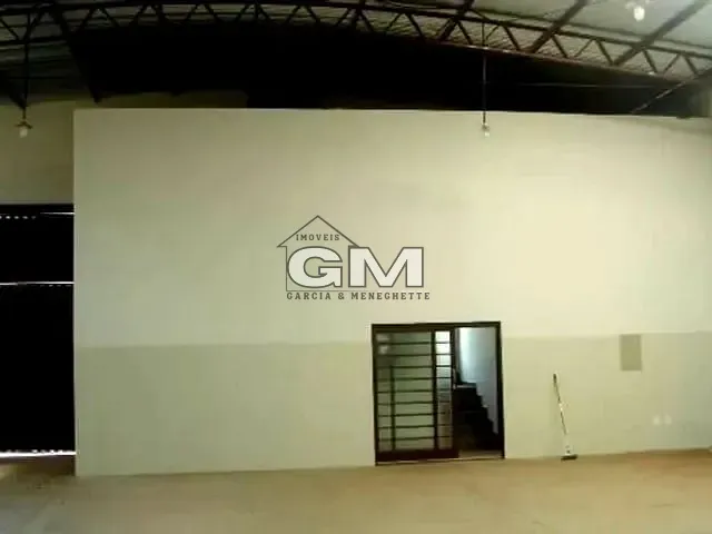 Galpão / Barracão com 1000m², para alugar, no bairro Distrito Industrial em Brodowski