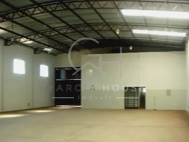 Galpão / Barracão com 1000m², para alugar, no bairro Distrito Industrial em Brodowski