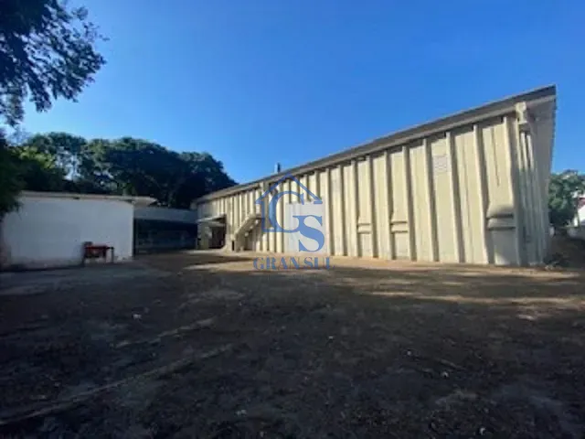 Galpão / Barracão com 15000m², à venda ou para alugar, no bairro Vila Inglesa em São Paulo