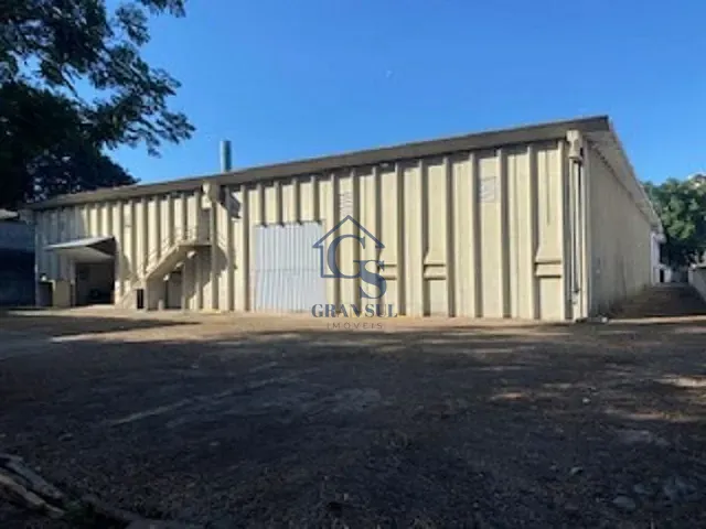 Galpão / Barracão com 15000m², à venda ou para alugar, no bairro Vila Inglesa em São Paulo