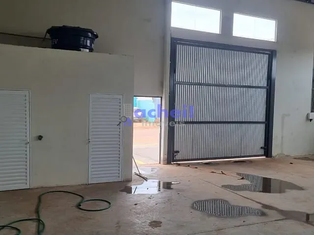 Galpão / Barracão com 342m², para alugar, no bairro Jardim Belo Horizonte em Rondonópolis