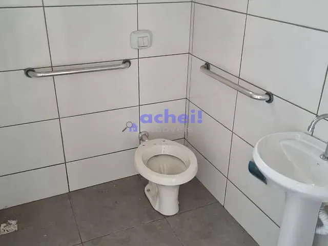 Galpão / Barracão com 342m², para alugar, no bairro Jardim Belo Horizonte em Rondonópolis