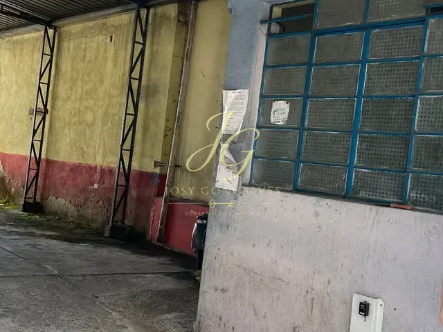 Galpão / Barracão à venda, no bairro Centro em Mogi das Cruzes