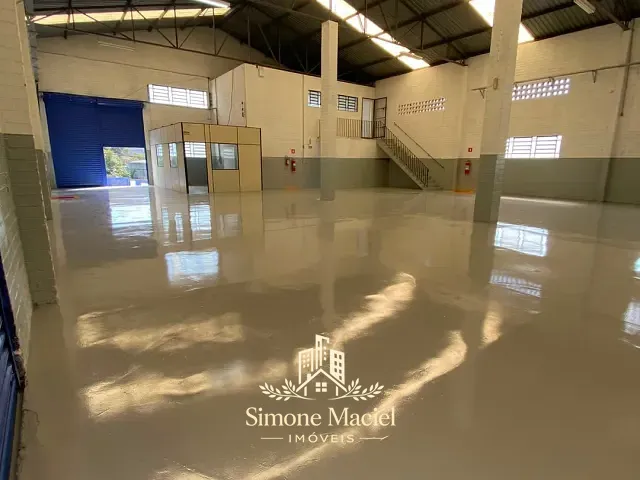 Galpão / Barracão com 1000m², para alugar, no bairro Jardim Califórnia em Barueri