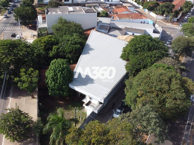 Galpão / Barracão com 1704m², para alugar, no bairro Jardim Nova Era em Aparecida de Goiânia