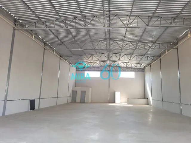 Galpão / Barracão à venda, no bairro Parque Primavera em Aparecida de Goiânia
