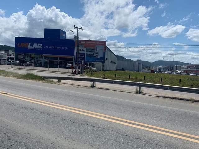 Galpão / Barracão para alugar, no bairro Aririú em Palhoça