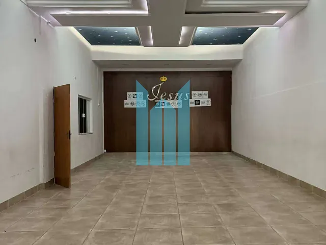 Galpão / Barracão com 946m², à venda, no bairro Marçal Santos em Poços de Caldas