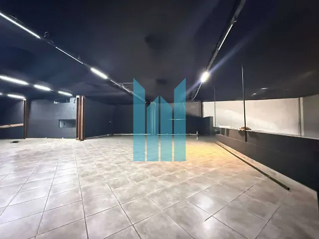 Galpão / Barracão com 946m², à venda, no bairro Marçal Santos em Poços de Caldas