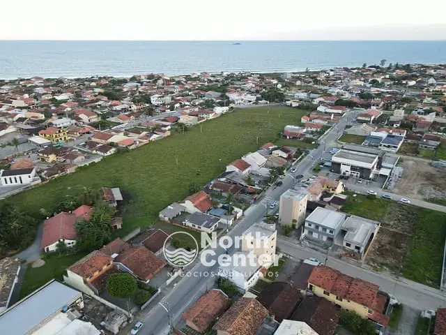 Galpão / Barracão com 700m², à venda, no bairro Centro em Balneário Barra do Sul