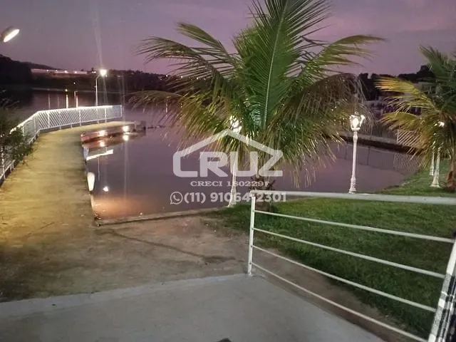 Chácara com 500m² 2 quartos e 2 banheiros, à venda, no bairro Jardim Colonial em Atibaia