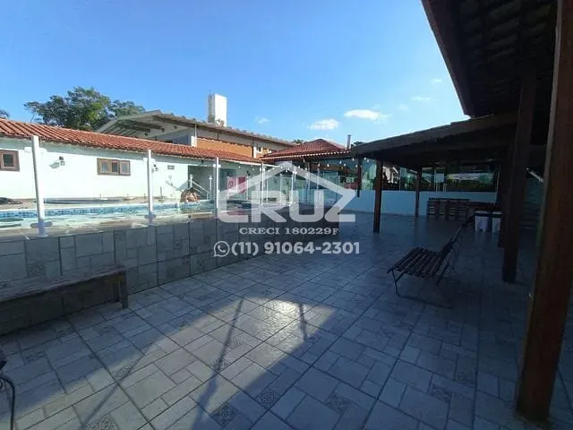 Chácara com 500m² 2 quartos e 2 banheiros, à venda, no bairro Jardim Colonial em Atibaia