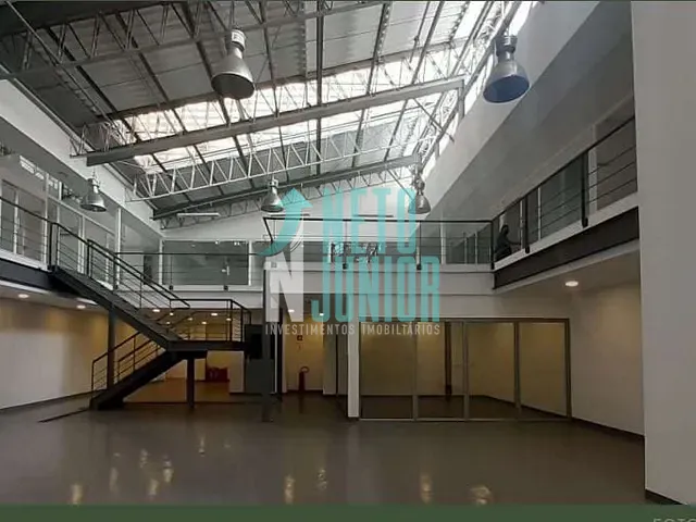 Galpão / Barracão com 1126m², para alugar, no bairro Vila Leopoldina em São Paulo