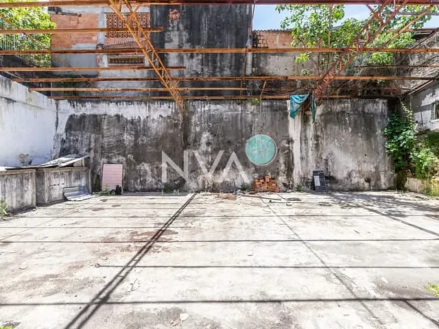 Galpão / Barracão com 2000m², à venda ou para alugar, no bairro Madureira em Rio de Janeiro