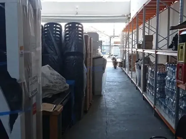 Galpão / Barracão com 380m², à venda, no bairro Centro em São José dos Campos