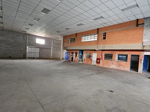 Galpão / Barracão com 2830m², para alugar, no bairro Presidente Altino em Osasco