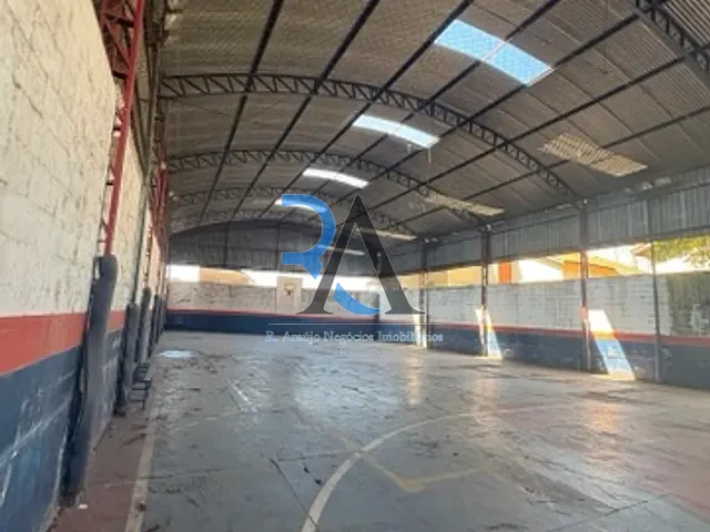 Galpão / Barracão com 789m², para alugar, no bairro Vila Ré em São Paulo