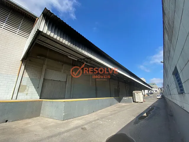 Galpão / Barracão com 6404m², à venda, no bairro Jardim Fazenda Rincão em Arujá