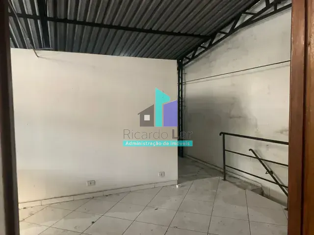 Galpão / Barracão para alugar, no bairro Umuarama em Osasco