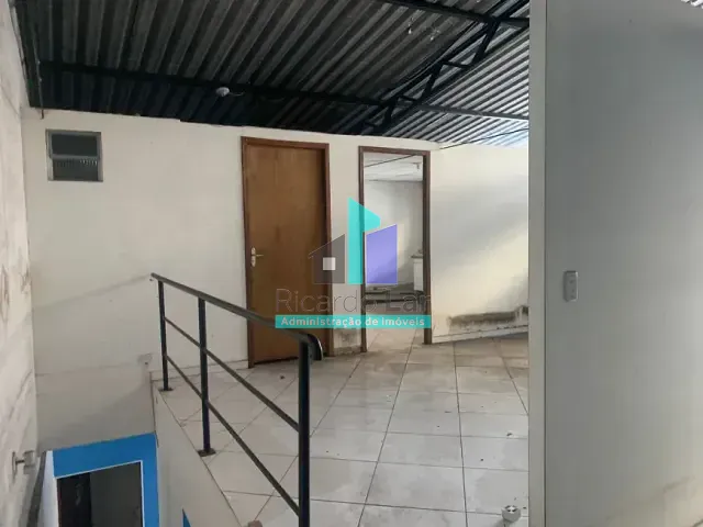 Galpão / Barracão para alugar, no bairro Umuarama em Osasco