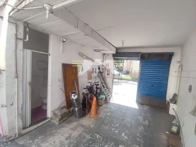 Galpão / Barracão com 100m², para alugar, no bairro Brás em São Paulo