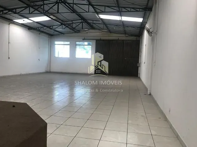 Galpão / Barracão com 330m², à venda, no bairro Céu Azul em Belo Horizonte