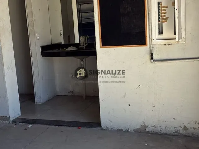 Galpão / Barracão para alugar, no bairro Praia do Siqueira em Cabo Frio