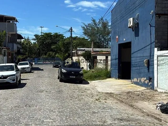 Galpão / Barracão para alugar, no bairro Praia do Siqueira em Cabo Frio