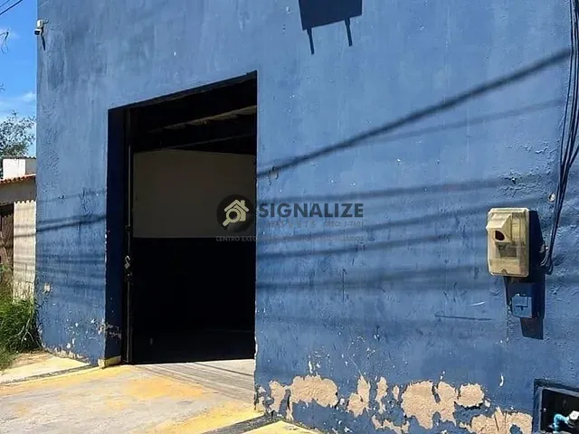 Galpão / Barracão para alugar, no bairro Praia do Siqueira em Cabo Frio