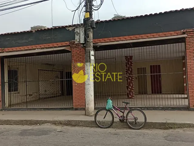 Galpão / Barracão com 1200m², à venda, no bairro Ano Bom em Barra Mansa