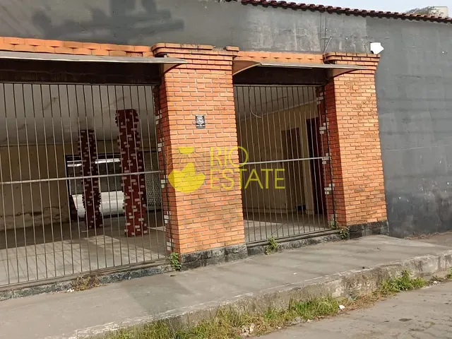 Galpão / Barracão com 1200m², à venda, no bairro Ano Bom em Barra Mansa