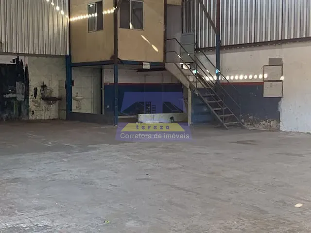 Galpão / Barracão para alugar, no bairro Praia em Itabira
