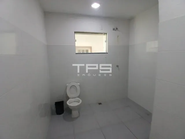 Galpão / Barracão com 300m², à venda, no bairro Jardim Vista Alegre em Guaratinguetá
