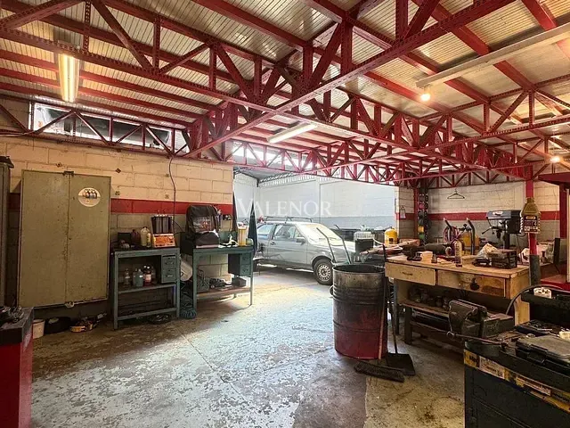 Galpão / Barracão com 483m², à venda, no bairro Jardim Trevo em Jundiaí