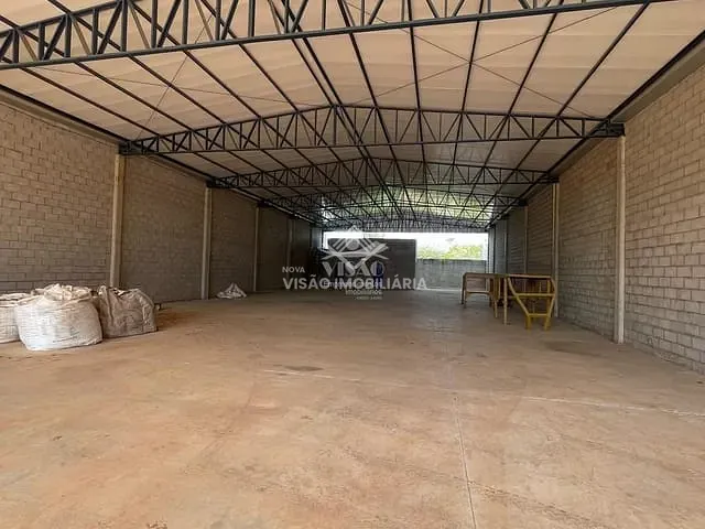 Galpão / Barracão com 585m², para alugar, no bairro CIDADE JARDIM em Sinop