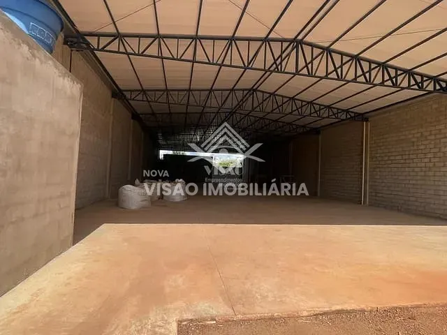 Galpão / Barracão com 585m², para alugar, no bairro CIDADE JARDIM em Sinop